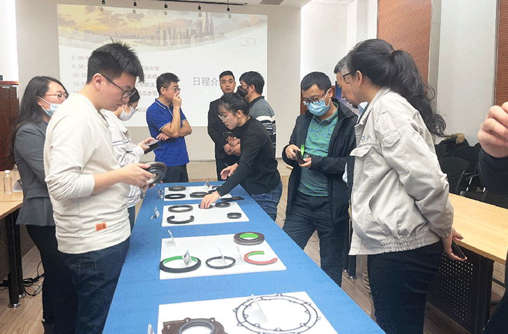 88858cc永利携手一汽解放举办技术交流日，引领商用车技术发展